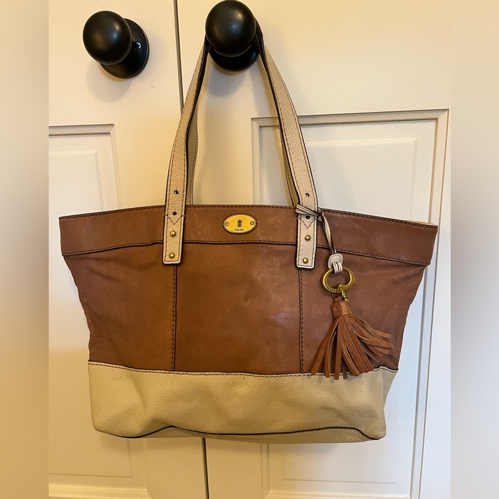 Fossil Jules Leather Shopper in Camel